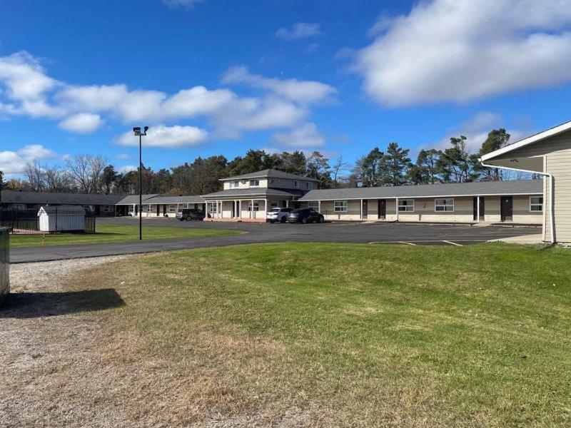 Colonial House Motor Inn Perth Exterior photo